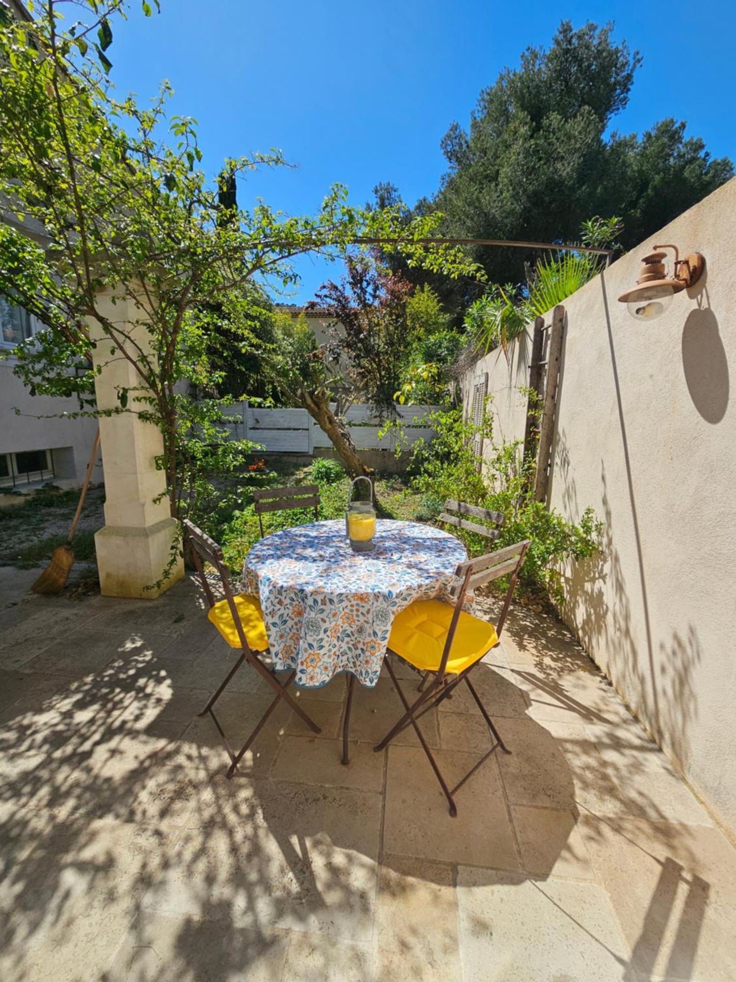 Gite Le Felibre Châteauneuf-lès-Martigues المظهر الخارجي الصورة